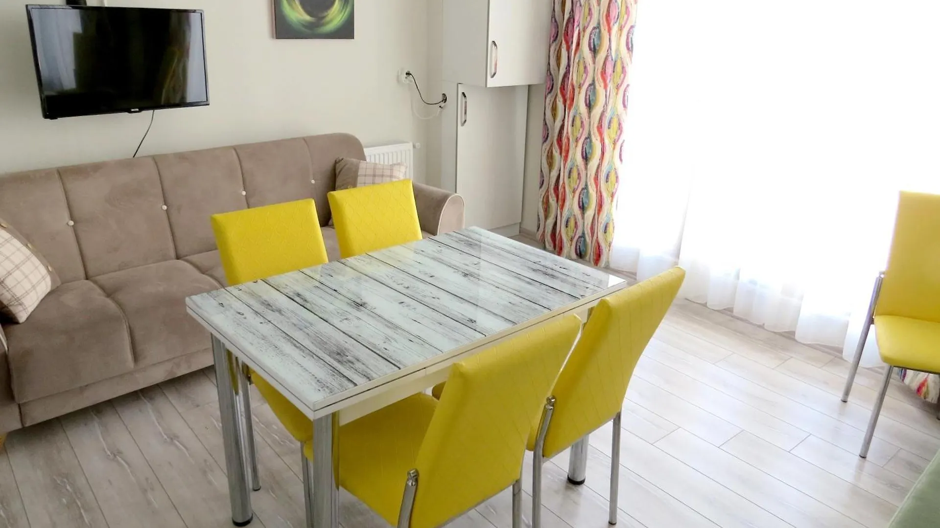 Istanberry - Paradise Two Bedroom Apartments İstanbul Apart Otel
