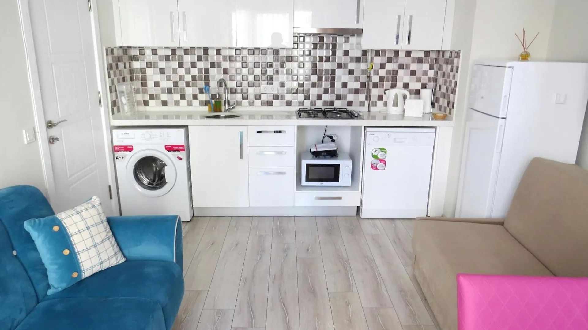 Istanberry - Paradise Two Bedroom Apartments İstanbul Apart Otel